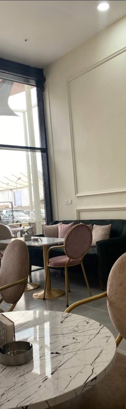 Crepino coffee shop